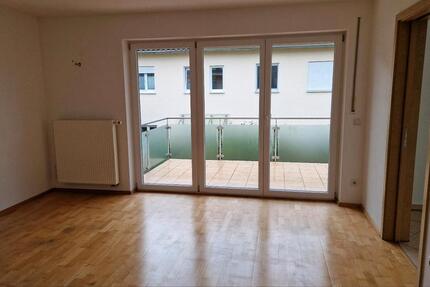 Wohnung Ingolstadt Münchener Straße - 3 Zimmer, 72 m&sup2;, 1.160&euro; | Angebot:27630992