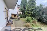 Mehrfamilienhaus mit 5 Wohneinheiten, zwei Garagen und Garten in zentraler Lage in Neuburg - Ein Objekt von Ihrem Immobilienpartner SOWA Immobilien und Finanzen - Mehrfamilienhaus, Wohnhaus Neuburg an der Donau | Angebot:26299735