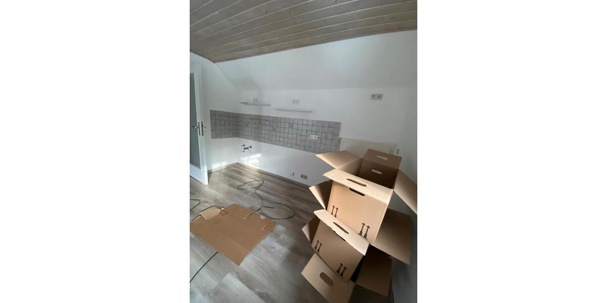 Dachgeschoßwohnung Ingolstadt Münchener Straße - 2 Zimmer, 50 m&sup2;, 800&euro; | Angebot:26653304