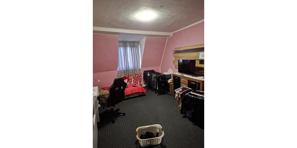 Etagenwohnung Wolnzach - 4 Zimmer, 110 m&sup2;, 820&euro; | Angebot:26401367