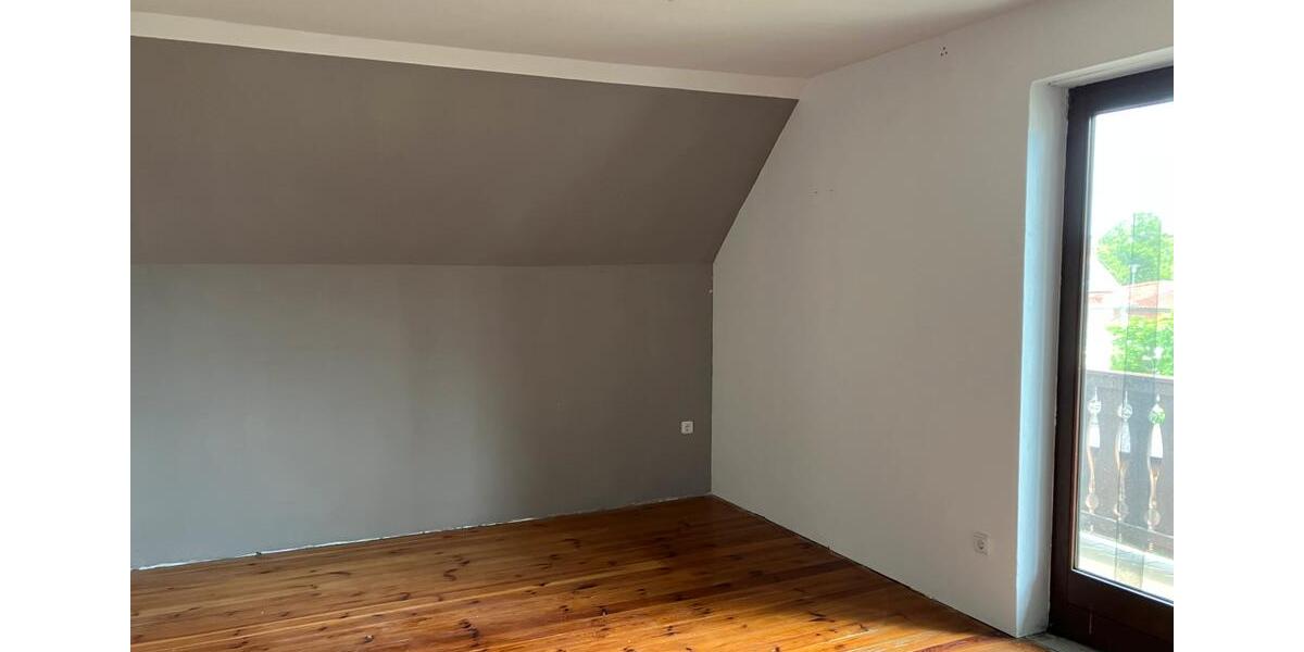 Einfamilienhaus Neustadt an der Donau - 8 Zimmer, 160 m&sup2;, 400.000&euro; | Angebot:26944162