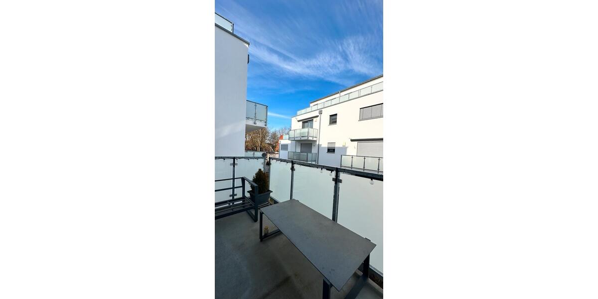 Etagenwohnung Schrobenhausen - 3 Zimmer, 72 m&sup2;, 1.180&euro; | Angebot:25931436