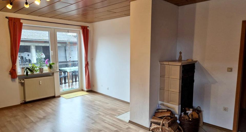 Dachgeschoßwohnung Neuburg an der Donau - 4 Zimmer, 121 m&sup2;, 950&euro; | Angebot:26041339