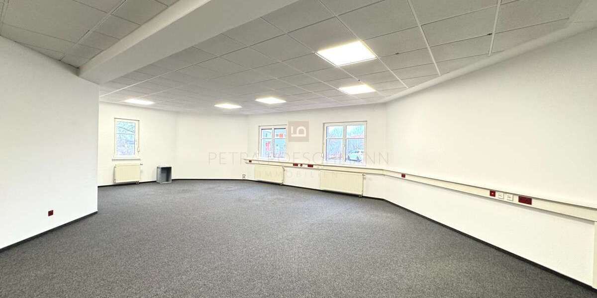 Gewerbeobjekt Karlskron Brautlach - 1.800&euro; | Angebot:22172477