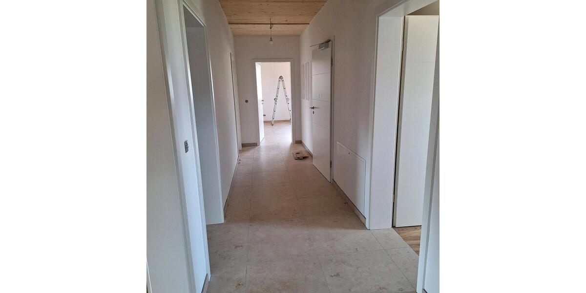 Etagenwohnung Großmehring - 4 Zimmer, 115 m&sup2;, 1.570&euro; | Angebot:27617653
