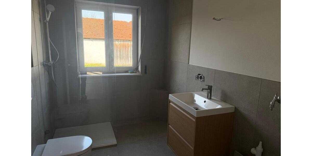 Etagenwohnung Walting - 4 Zimmer, 92 m&sup2;, 950&euro; | Angebot:25969362