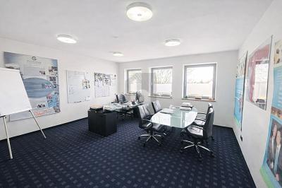 REPRÄSENTATIV MIT FLEXIBLER RAUMAUFTEILUNG - Gewerbeobjekt Ingolstadt Nordost | Angebot:27211137