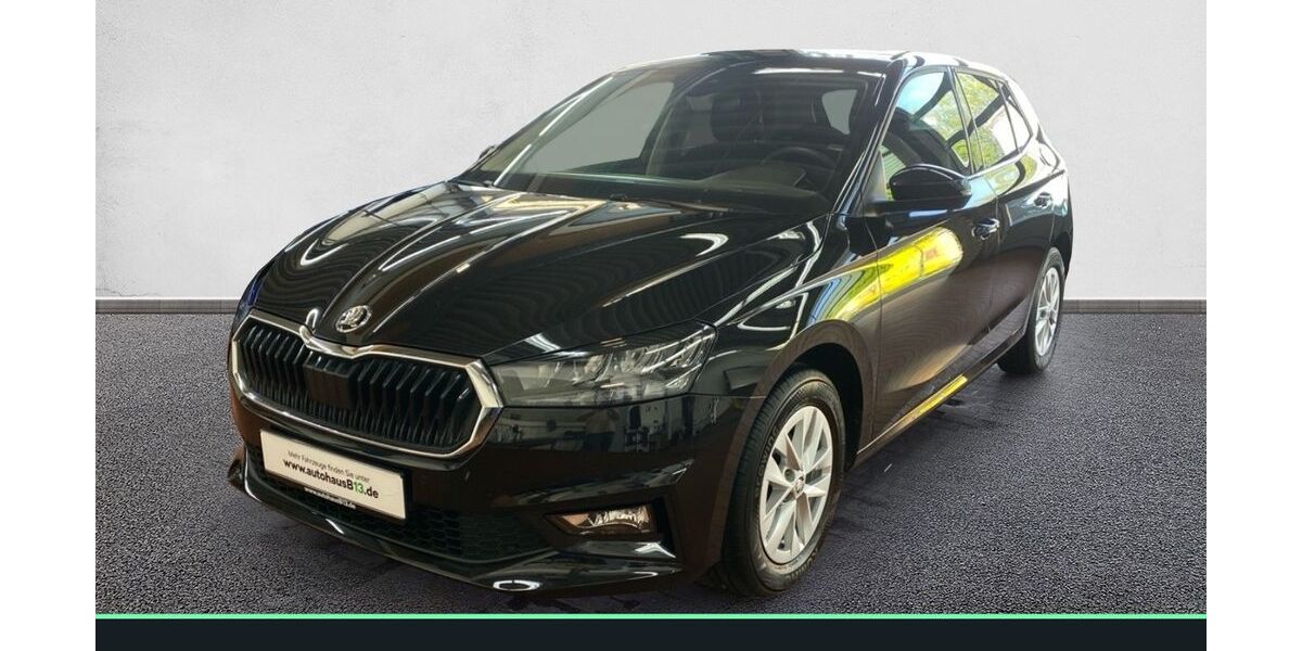 Skoda Fabia 21.700 km 16.490 &euro; Karlskron-Brautlach 85123