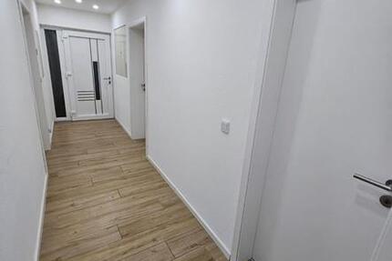 Wohnung Mainburg - 4 Zimmer, 80 m&sup2;, 480&euro; | Angebot:25934654