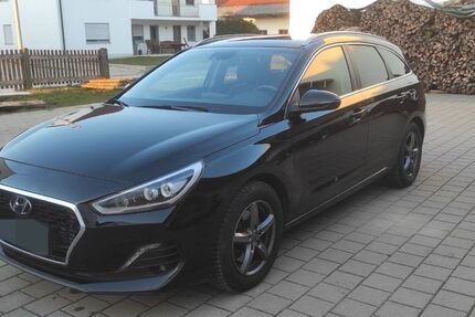 Hyundai i30 76.400 km 15.999 &euro; Reichertshofen 85084
