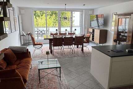 Wohnung Ingolstadt Altstadt Südwest - 3 Zimmer, 102 m&sup2;, 1.700&euro; | Angebot:24701947