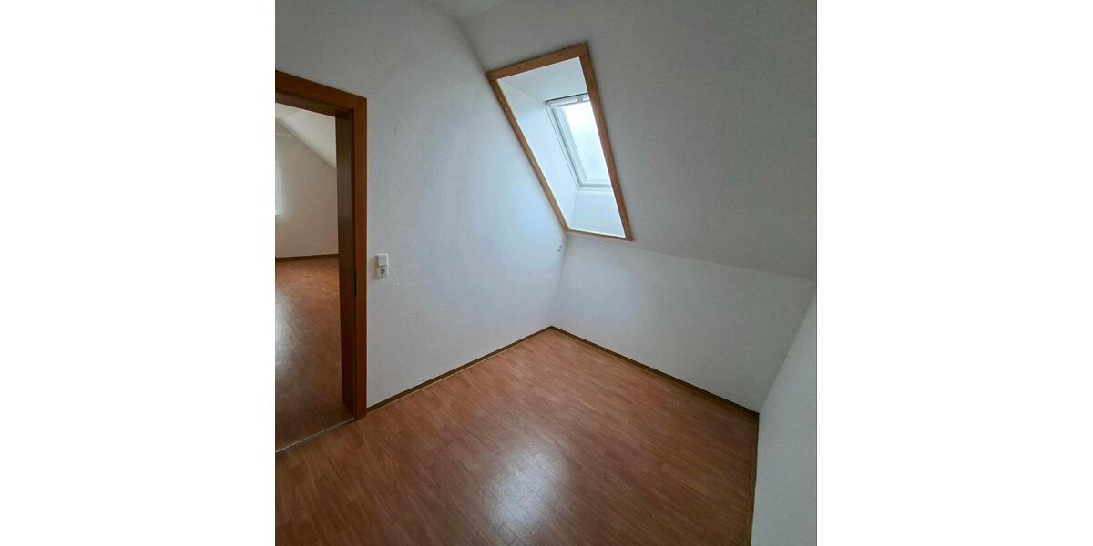 Doppelhaushälfte Wellheim - 5 Zimmer, 125 m&sup2;, 1.150&euro; | Angebot:27617100