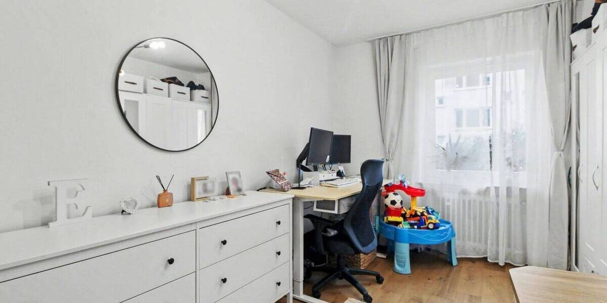 Etagenwohnung Ingolstadt Münchener Straße - 4 Zimmer, 80 m&sup2;, 379.000&euro; | Angebot:26555731