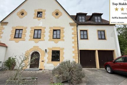 Ein Haus mit Geschichte - Mehrfamilienhaus mit 5 Wohneinheiten, zwei Garagen und Garten in zentraler Lage in Neuburg - Ein Objekt von Ihrem Immobilienpartner SOWA Immobilien und Finanzen - Haus Neuburg an der Donau | Angebot:26299734