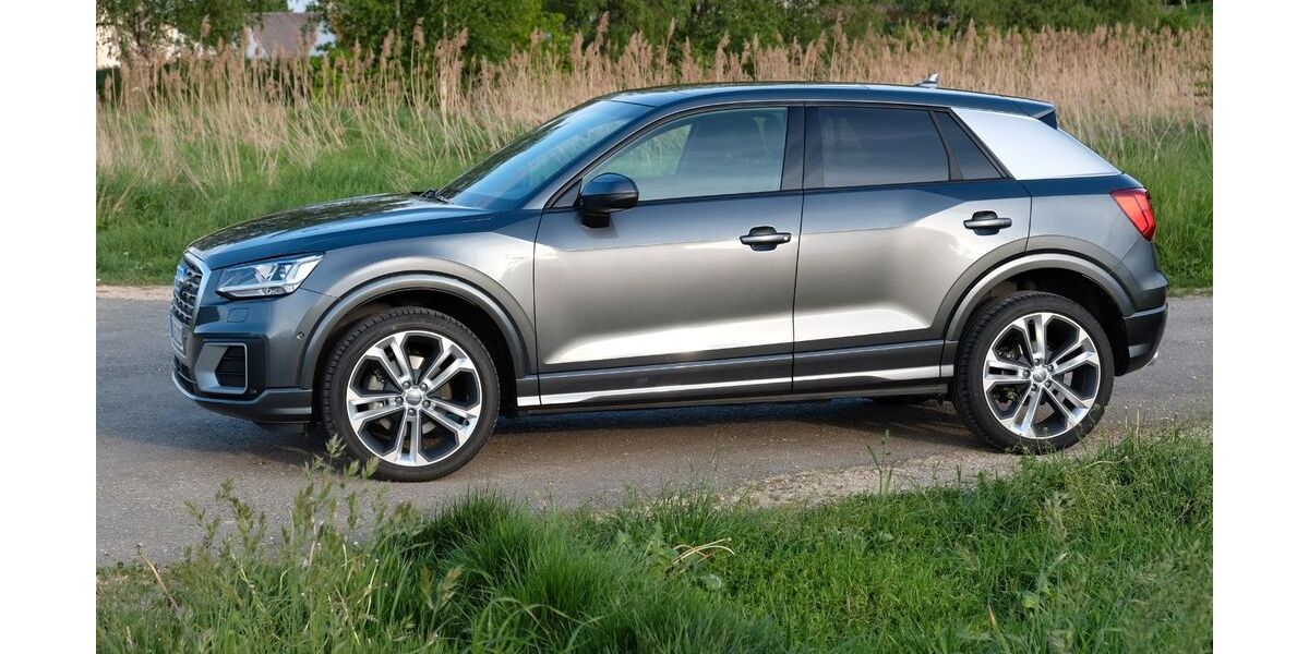 Audi Q2 90.000 km 20.900 &euro; Neuburg a.d.Donau 86633