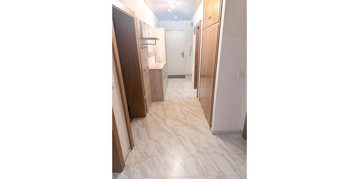 Etagenwohnung Ingolstadt Nordost - 4 Zimmer, 90 m&sup2;, 390.000&euro; | Angebot:26676003