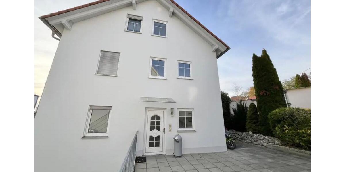 Etagenwohnung Großmehring - 4 Zimmer, 103 m&sup2;, 950&euro; | Angebot:25232321