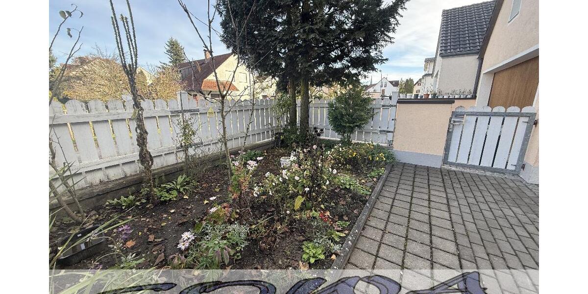 Einzugsbereit! Zentrumsnahes Einfamilienhaus mit guter Raumaufteilung und einer großen Garage im Englischen Garten in Neuburg - Ein Objekt von Ihrem Immobilienpartner SOWA Immobilien und Finanzen - Einfamilienhaus Neuburg an der Donau | Angebot:24192269