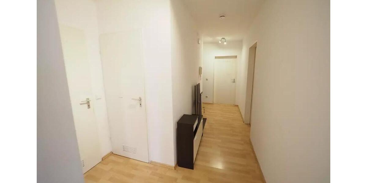 Etagenwohnung Neuburg an der Donau - 3 Zimmer, 72 m&sup2;, 200.000&euro; | Angebot:26999287
