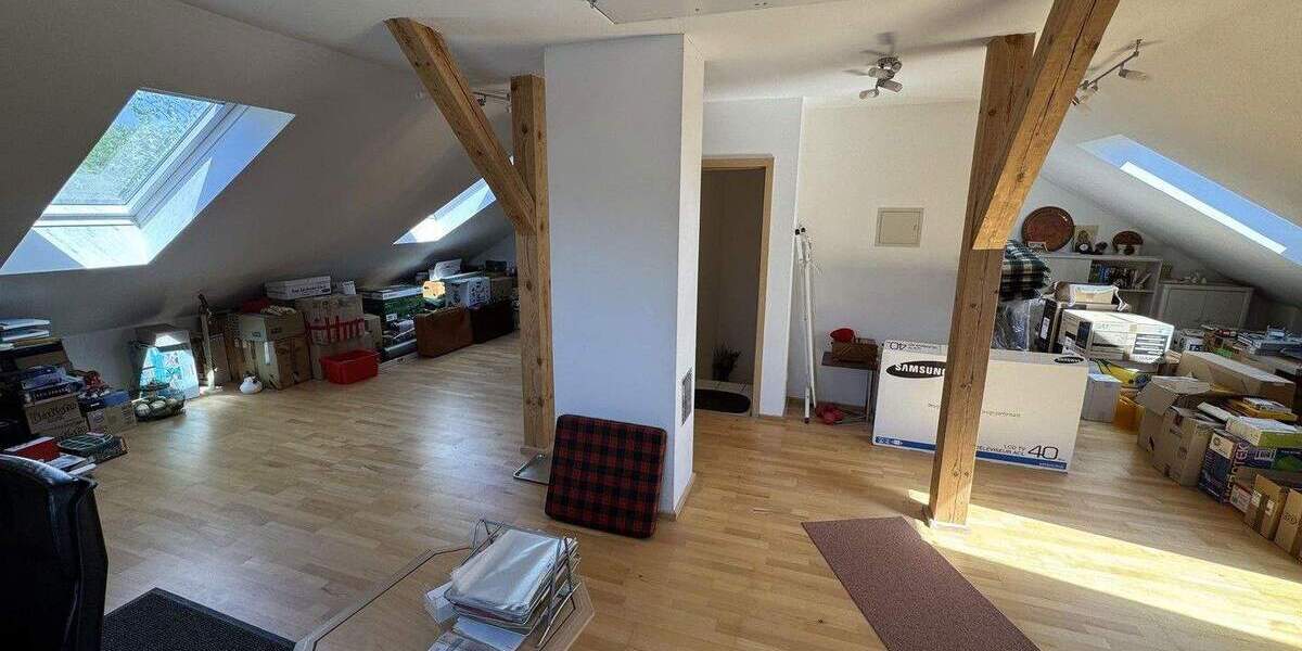 Doppelhaushälfte Oberstimm - 6 Zimmer, 198 m&sup2;, 555.000&euro; | Angebot:25755181