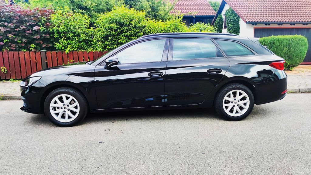 Seat Leon 13.400 km 20.990 &euro; Ingolstadt 85053