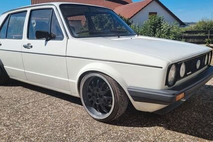 VW Golf 33.400 km 12.900 &euro; Neuburg an der Donau 86633