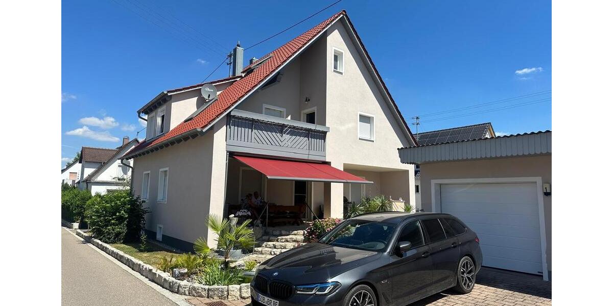 Etagenwohnung Schrobenhausen - 3 Zimmer, 100 m&sup2;, 1.100&euro; | Angebot:24779176