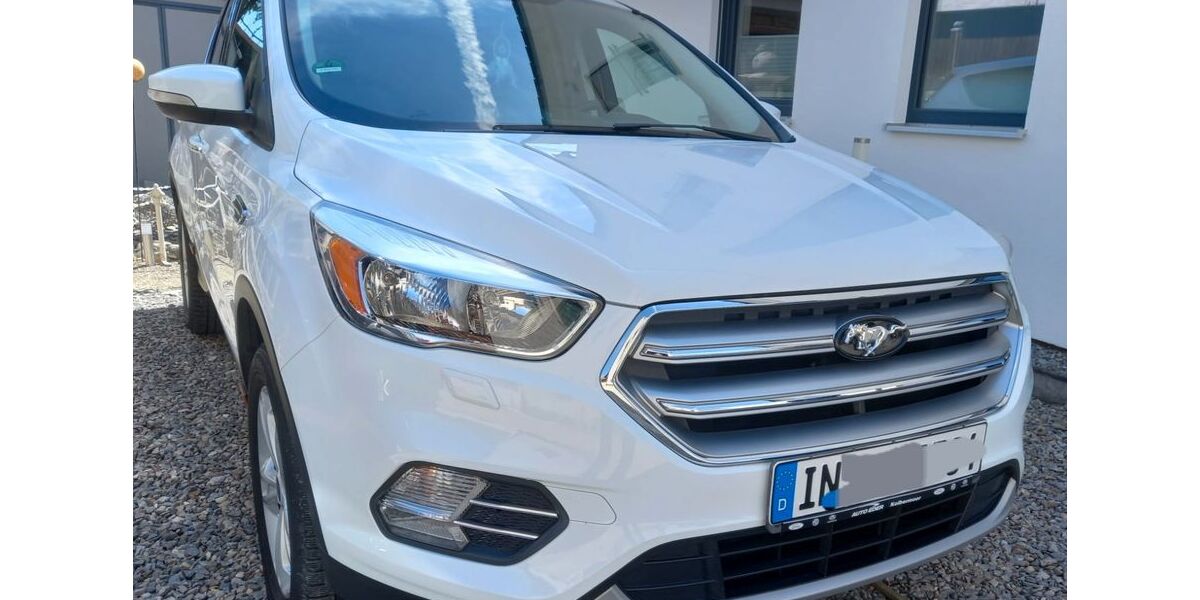 Ford Kuga 97.100 km 10.000 &euro; Ingolstadt 85051