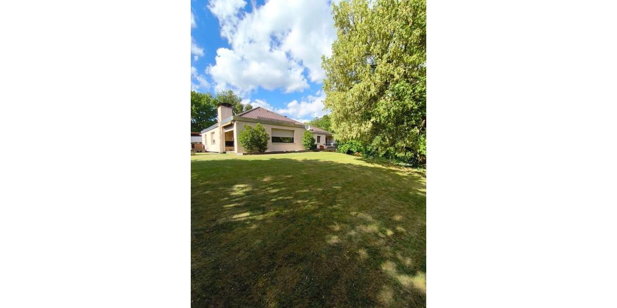 Bungalow Denkendorf - 6 Zimmer, 226 m&sup2;, 890.000&euro; | Angebot:26425811