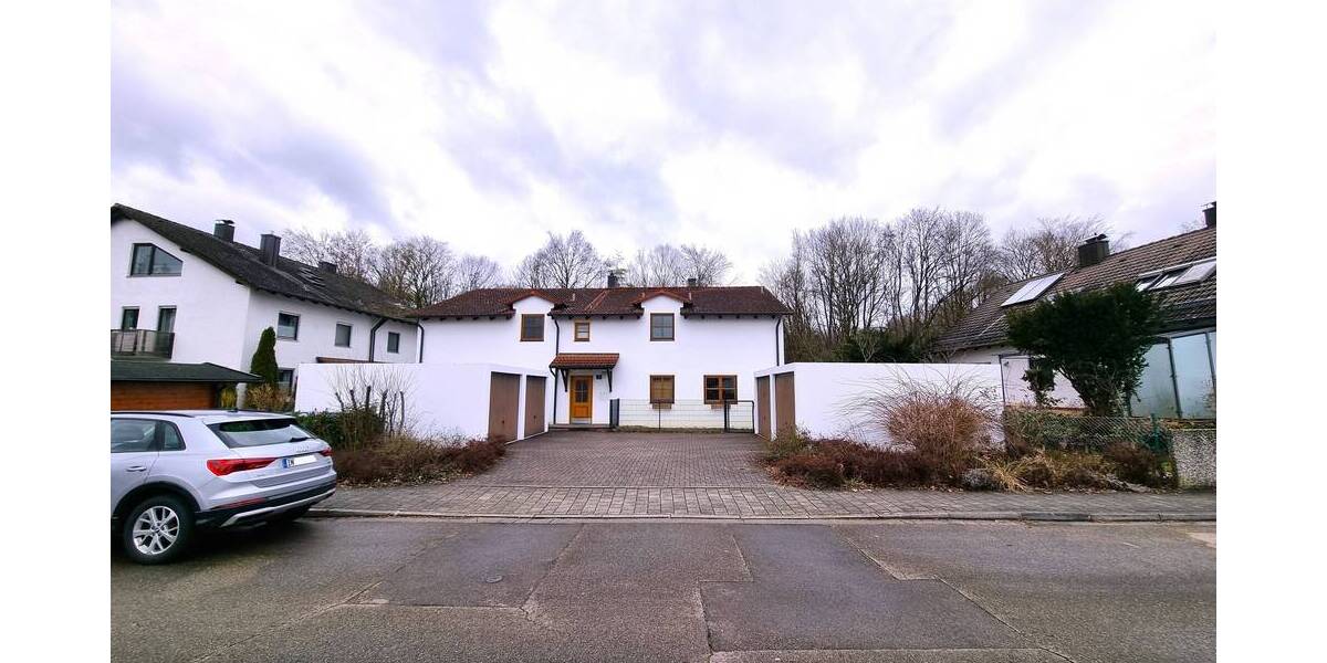 Etagenwohnung Ingolstadt Spitalhof - 3 Zimmer, 102 m&sup2;, 1.250&euro; | Angebot:26787284