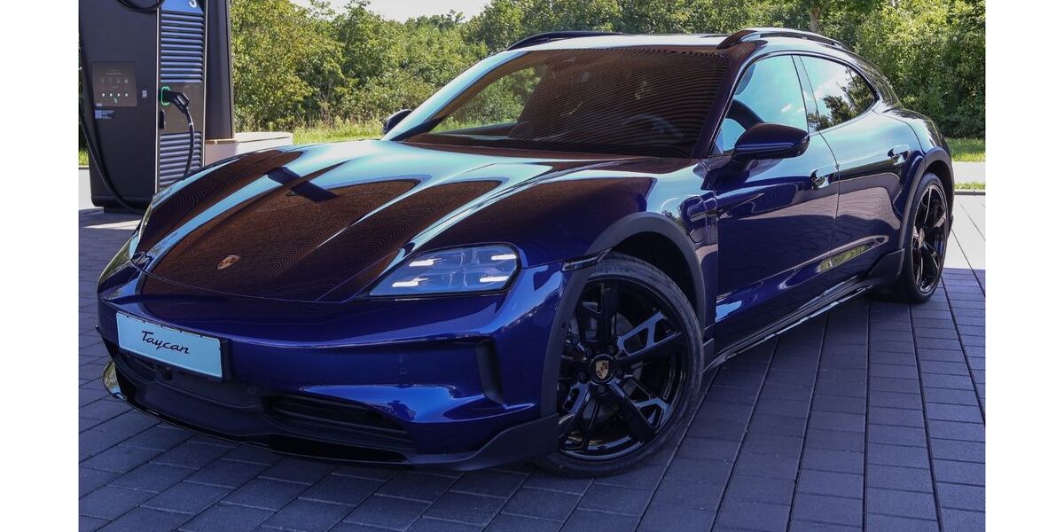 Porsche Taycan 7.500 km 127.500 &euro; Ingolstadt 85053