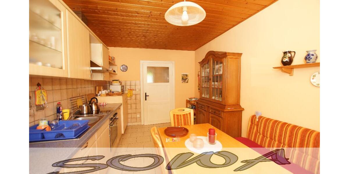 Attraktives Haus mit Ausbaupotential und mit großzügigem Grundstück und Waldfläche in Weichering - Ein Objekt von Ihrem Immobilienpartner SOWA Immobilien und Finanzen - Einfamilienhaus Weichering | Angebot:26060386