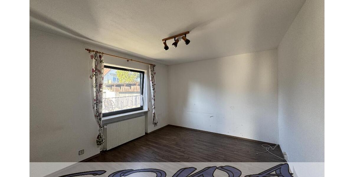 1A Lage - Haus in Stadtlage mit Keller (12-Familienhaus) - Ein Objekt von Ihrem Immobilienpartner SOWA Immobilien und Finanzen - Zweifamilienhaus Neuburg | Angebot:27445402