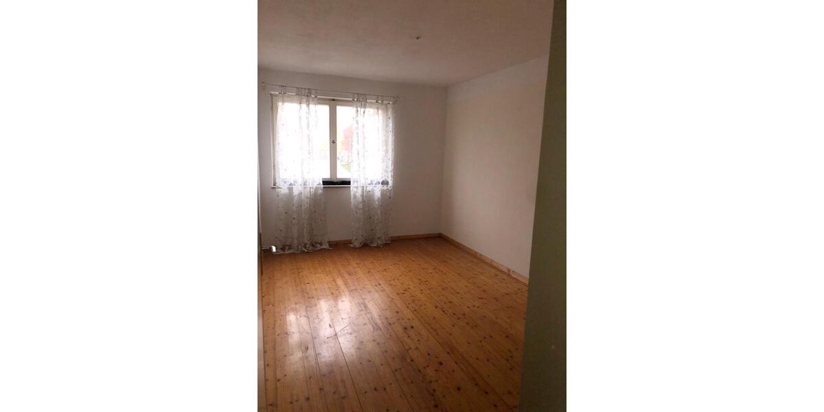 Bauernhaus, Landhaus Neustadt an der Donau - 8 Zimmer, 160 m&sup2;, 260.000&euro; | Angebot:26533878