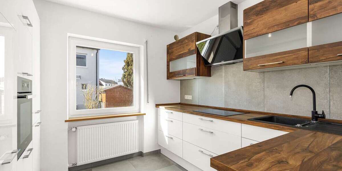 Bezugsfrei | Modernisiertes Reiheneckhaus mit Südgarten in ruhiger Lage - Reihenendhaus Geisenfeld | Angebot:26106515