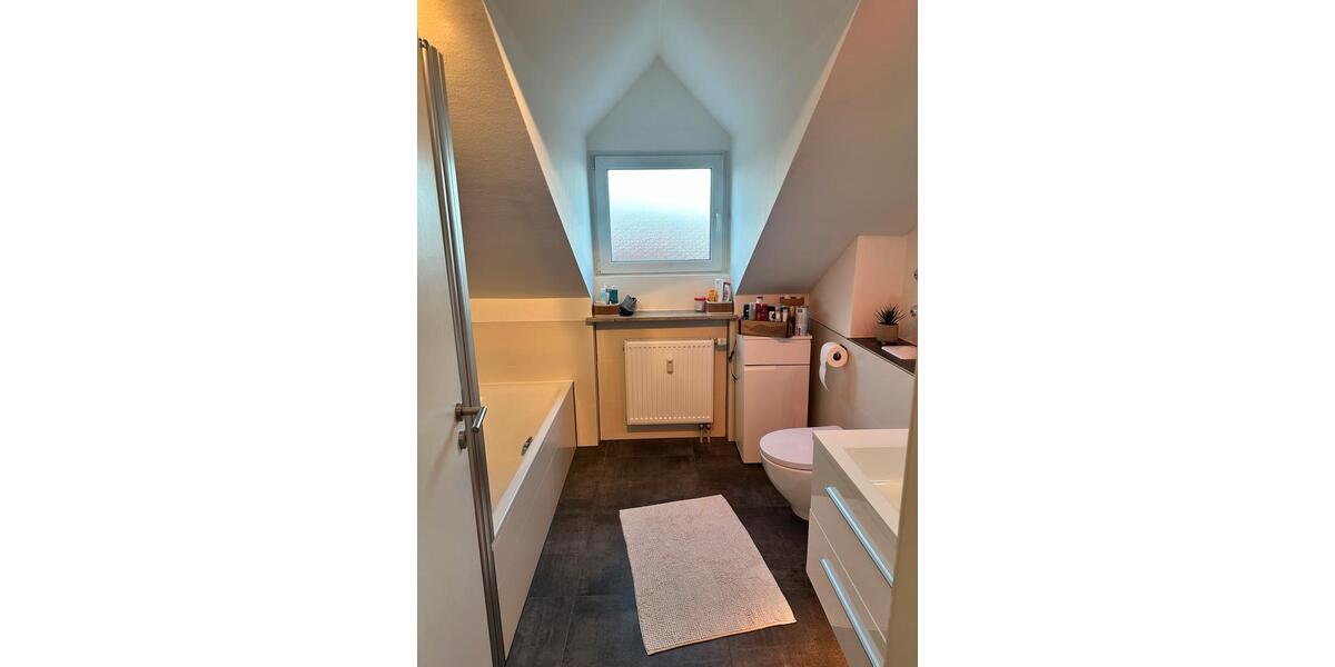 Dachgeschoßwohnung Ingolstadt - 3.5 Zimmer, 92 m&sup2;, 445.000&euro; | Angebot:25058171