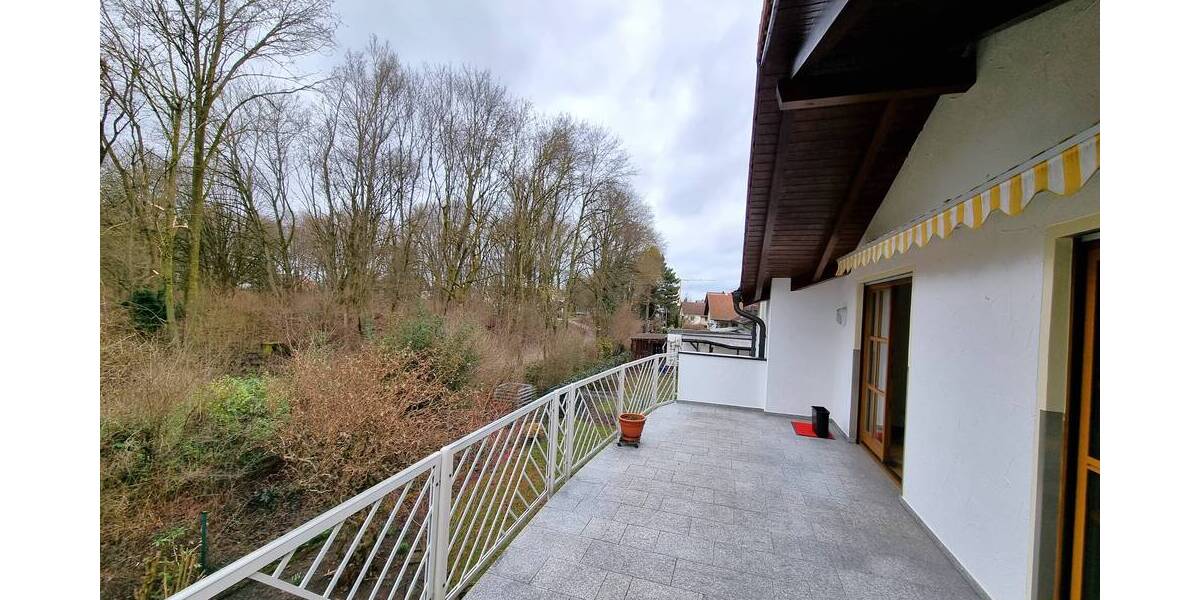 Etagenwohnung Ingolstadt Spitalhof - 3 Zimmer, 102 m&sup2;, 1.250&euro; | Angebot:26787284