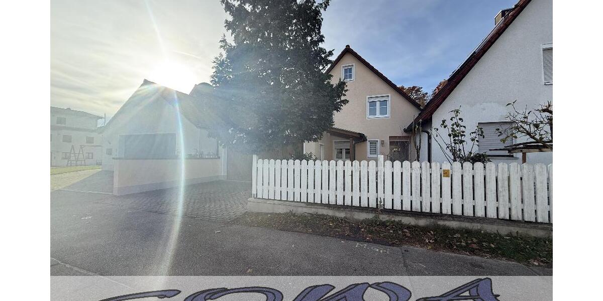 Einzugsbereit! Zentrumsnahes Einfamilienhaus mit guter Raumaufteilung und einer großen Garage im Englischen Garten in Neuburg - Ein Objekt von Ihrem Immobilienpartner SOWA Immobilien und Finanzen - Einfamilienhaus Neuburg an der Donau | Angebot:24192269