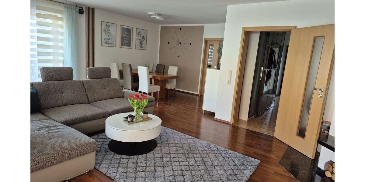 „Provisionsfrei“ Familienfreundliche DHH mit ausgebauter Doppelgarage Unterhaunstadt - Einfamilienhaus Ingolstadt Nordost | Angebot:26633714