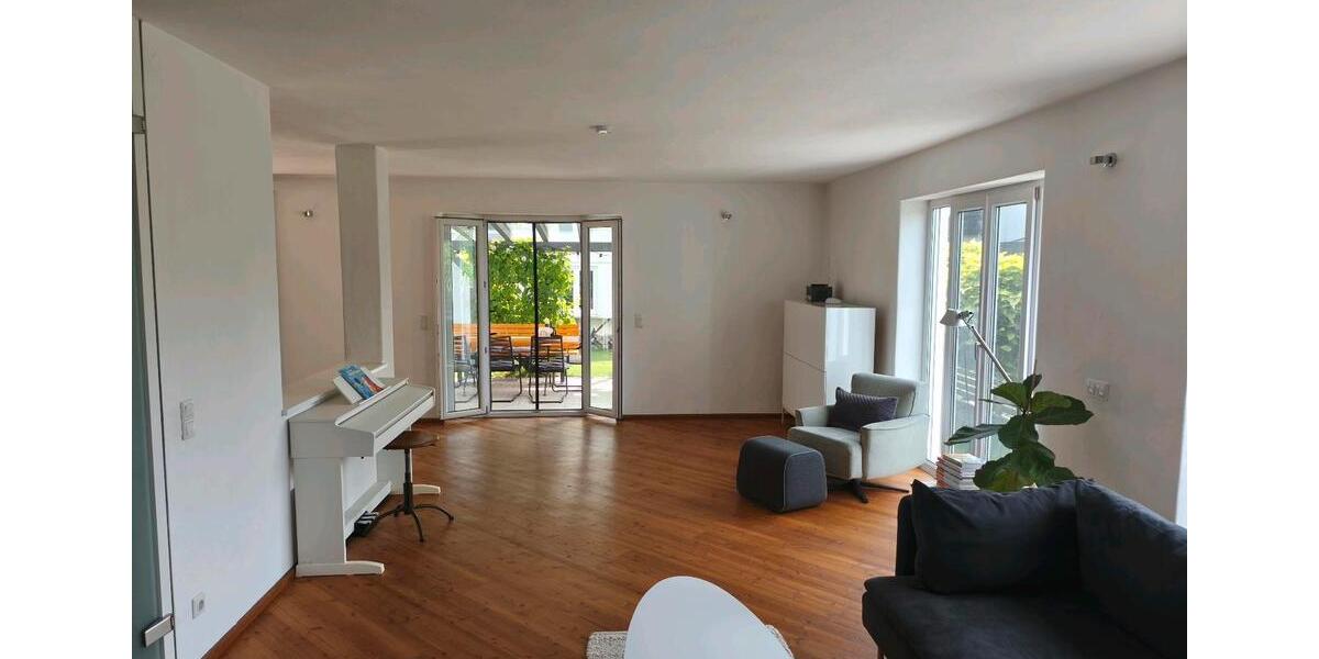 Einfamilienhaus Ingolstadt Münchener Straße - 5 Zimmer, 175 m&sup2;, 925.000&euro; | Angebot:27190974