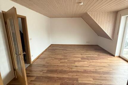 Wohnung Mainburg - 3 Zimmer, 84 m&sup2;, 690&euro; | Angebot:25351699