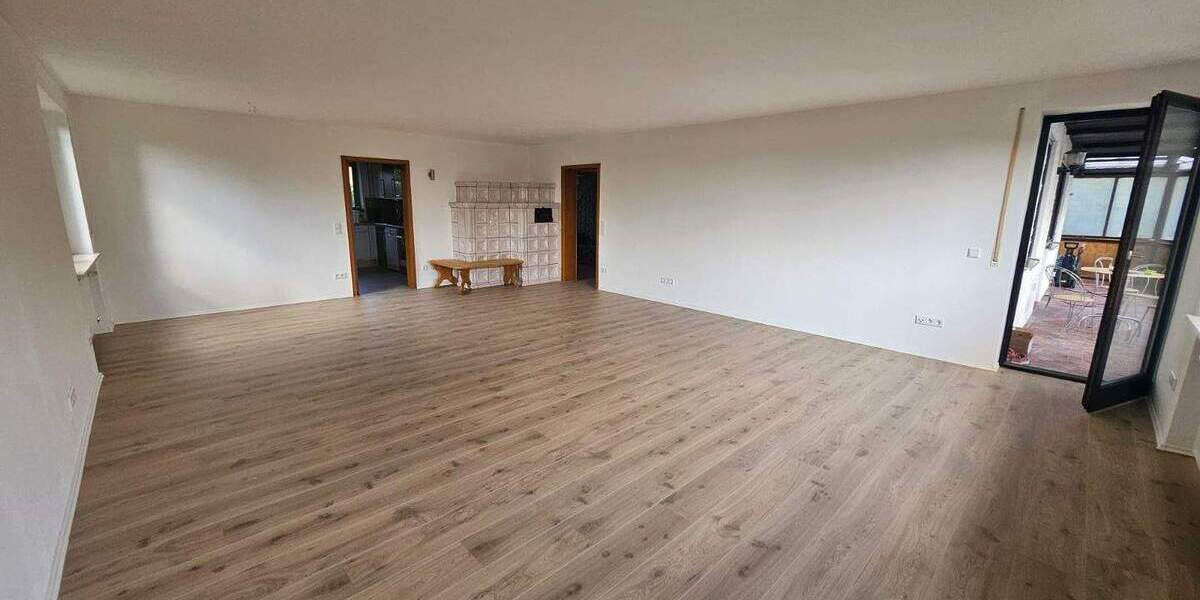 Etagenwohnung Buxheim - 4 Zimmer, 138 m&sup2;, 1.240&euro; | Angebot:25708046