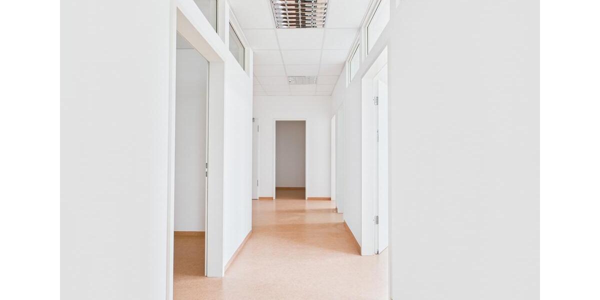 Gewerbeobjekt Ingolstadt - 2.135&euro; | Angebot:23295740