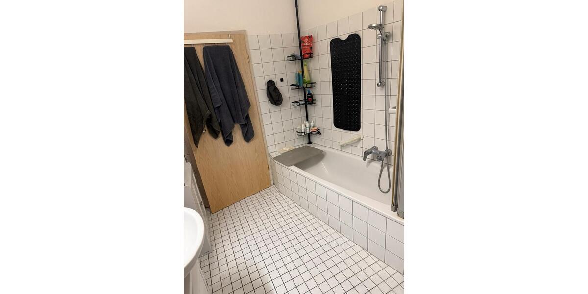 Etagenwohnung Eichstätt - 2 Zimmer, 81 m&sup2;, 800&euro; | Angebot:25570345