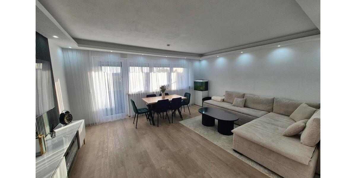 Etagenwohnung Karlskron - 4 Zimmer, 94 m&sup2;, 369.000&euro; | Angebot:25628979