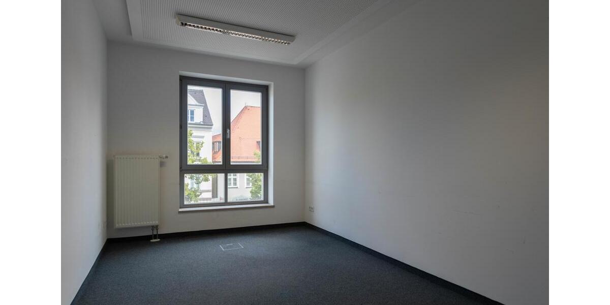 Gewerbeobjekt Ingolstadt - 1.600&euro; | Angebot:20834436