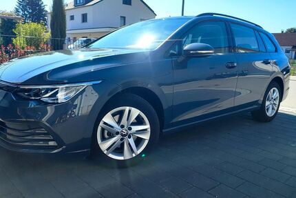 VW Golf 22.000 km 18.900 &euro; Großmehring 85098