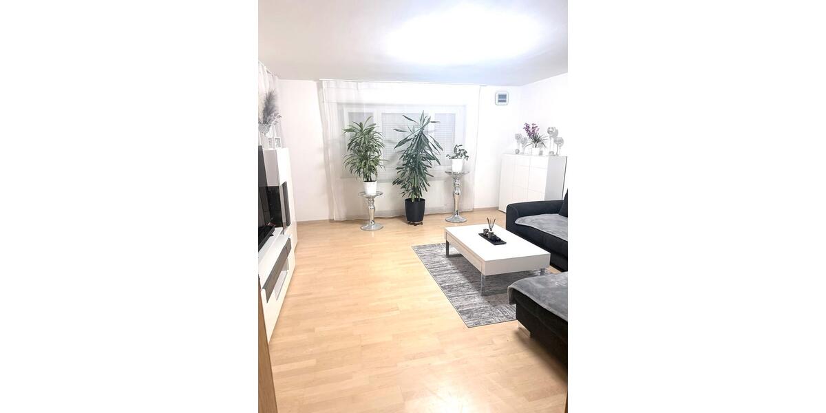 Etagenwohnung Ingolstadt Nordost - 4 Zimmer, 90 m&sup2;, 390.000&euro; | Angebot:26676003