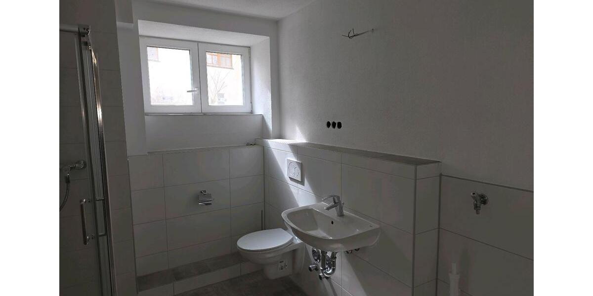 Erdgeschoßwohnung Mainburg - 1 Zimmer, 75 m&sup2;, 900&euro; | Angebot:25893535