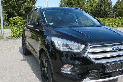 Ford Kuga 269.000 km 9.990 &euro; Ingolstadt 85055